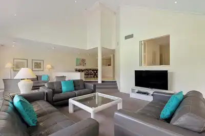 Image de Mirage Resort Villa 434 with access to Sheraton Facilities