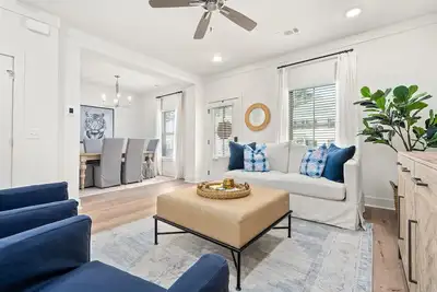 Image de Aubie's Reserve ~ New 2br/2. 5ba Townhome in Auburn