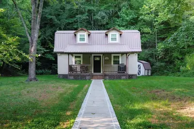 Image de Riverstone Cabin and Retreat in West Liberty, Ky. Near Cave Run Lake