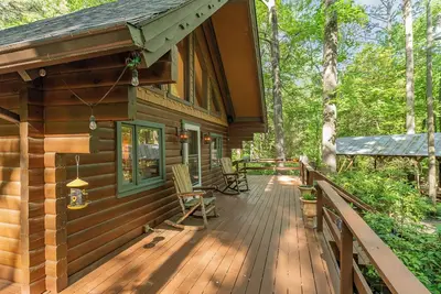 Image de Cozy 2-bedroom cabin in charming Pittsboro with fitness room, Ac