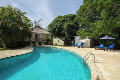 Group-Friendly Sandy Lane Stay with Big Pool - Byways