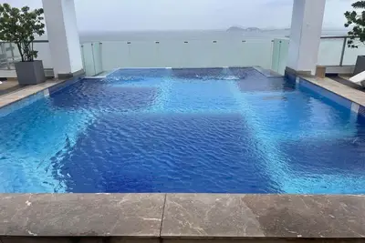 Image de Luxury 2br Condo w/ Pool, Gym & Oceanfront Views