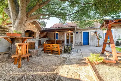 Image de Maison de vacances avec la piscine Konjevrate, Krka (K-24925)