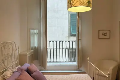 Image de Period apartment Lucca center, lift, 5 min car parking, 10 min train station