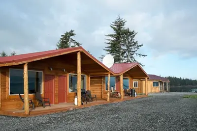 Image de Escape to Your Beachfront Paradise in Whale Point, Coffman Cove, Alaska!
