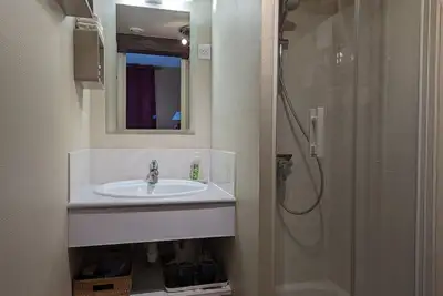 Image de Chambres d'Hôtes de Charme avec Piscine et Wi-Fi en Val de Loire