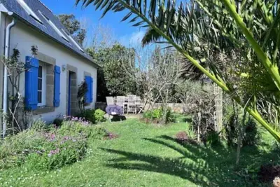 Image de Les volets bleus - Penty rénové proche La Palue!