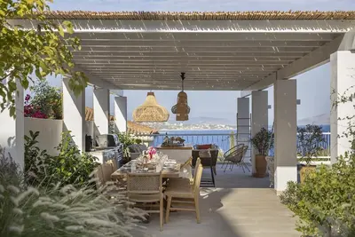 Image de Catrine - Sept Chambres Villa, Couchages 15