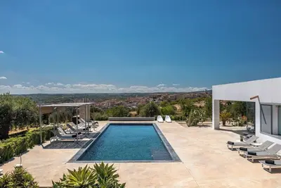 Image de Dietro al Muro - Quatre Chambres Villa, Couchages 10