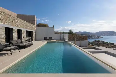 Image de Evanne - Six Chambres Villa, Couchages 12