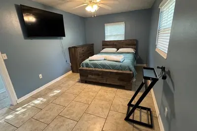 Image de Cozy Getaway: Just 15 mins from Uf & 20 mins to Celebration Pointe