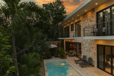 Image de Luxury Villa, 5 suites, Heated Pool, Concierge