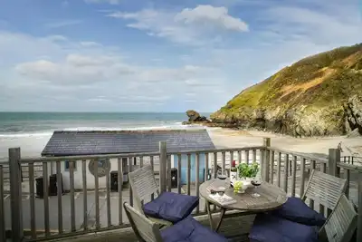 Image de Beach Hut Apartment, Llangrannog