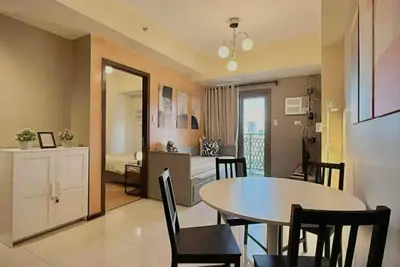 16i South Tower, The Radiance