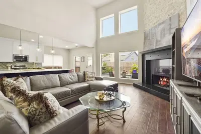 Image de Luxury 6br Getaway – 15 Mins to Iah Airport