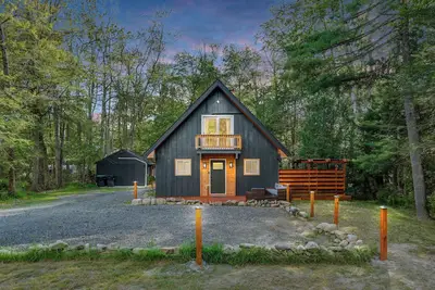 Image de Boutique chalet - Waterparks, Hot Tub, Game room & endless outdoor activities