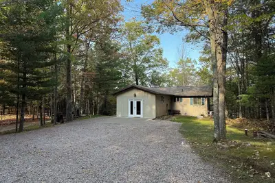 Image de Northern Hideaway on Lake Minocqua. Close to downtown and many area attractions.