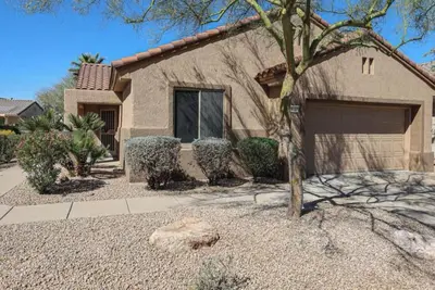 Image de Welcoming 2-bedroom house with Ac in The Grand