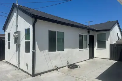 Image de Disneyland Paradise- 2 B 1 B