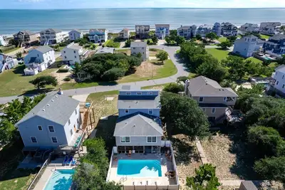 Image de Saltwater Pool, Bar & Ocean Views – Duck Obx