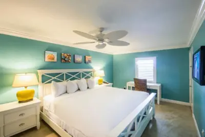 Image de Elegant Three Bedroom Bayside Villa with Direct Access to Gorgeous Beaches