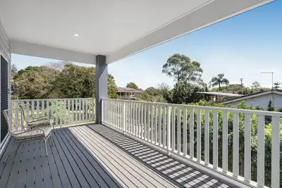 Image de Family-Friendly House with Courtyard Retreat