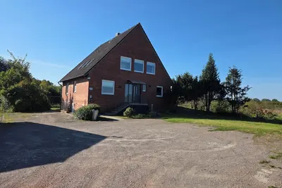 Image de A secluded location with 8 rooms and 10 beds, to travel with a large family!