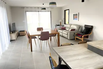 Image de Maison de Vacances Ty Cath - En Bord De Mer, Terrasse, Jardin et Wi-Fi