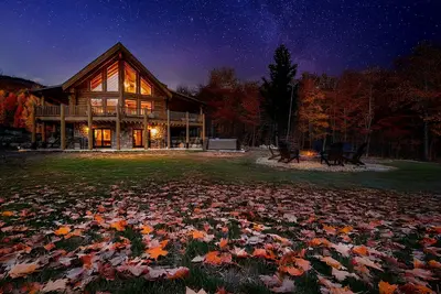 Image de Luxury Log Home w/ Hot Tub, Sauna, Views-Sleeps 13