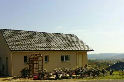 Image de La Mirabelle (80m²) on the border of Corrèze/Dordogne with a beautiful view.