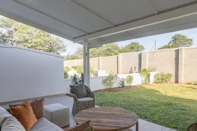 Image de Experience elegance and a comfortable stay in our 3bedrooms apartment.