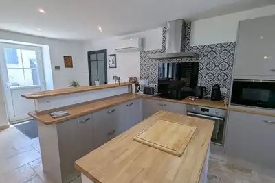 Image de Gîte Climatisé avec Jardin à Tavers