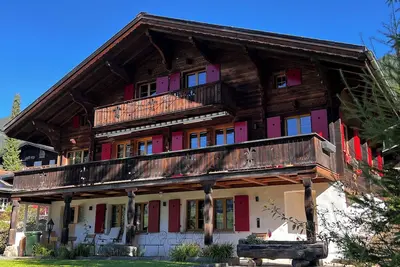 Image de Chalet Authentique de charme 4-6 personnes