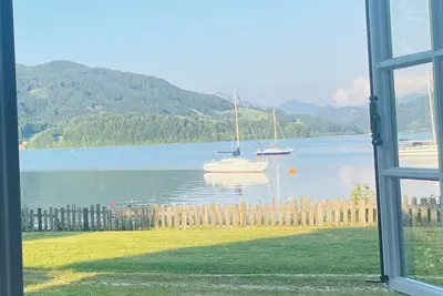 Image de Luxury Villa directly on Lake