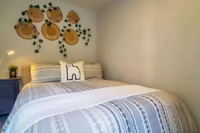 Image de Limoilou | 4 pers • Clim • Parking • 5 min Centre