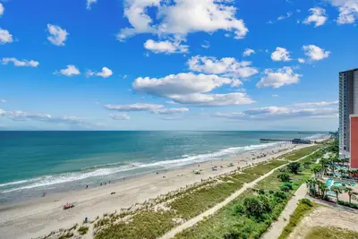 Image de Atlantica Resort Oceanfront 1br | Balcony | Pools & Lazy River