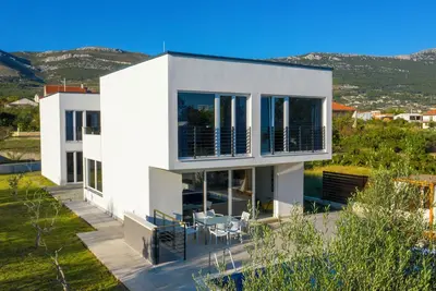 Image de Wonderful 5-bedroom villa with swimming pool in Kaštel near Trogir and Split
