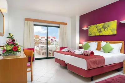 Image de Spacious Family Apt w/ Balcony, Kitchenette & Pool – 5-min Walk to Beach