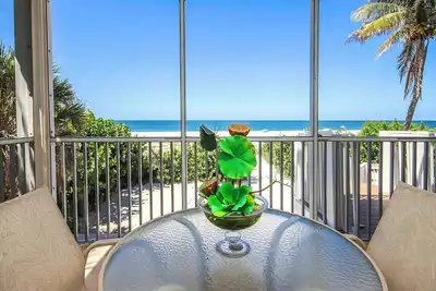 Image de Sandrift 1071 Captiva`s Premier Gulf-Front Escape: 3br/3. 5ba Retreat with