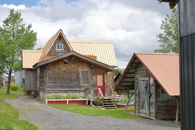 Cc62-Adorable Cottage in Davis! Pets ok! Skiing