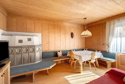 Image de Appartement 'Appartaments Hatzlhof Nr 1' avec vue sur la montagne, terrasse commune et Wi-Fi