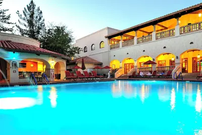 Image de Sedona Retreat | 3 Units | Near Red Rock Views