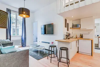 Image de Appartement cosy avec mezzanine – Paris 11e