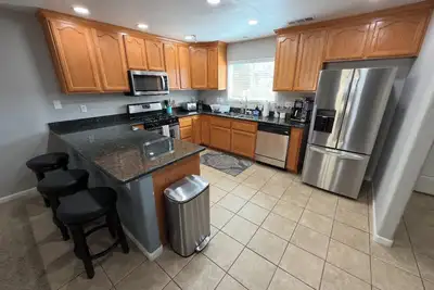 Image de Fabulous 3-bedroom townhome with Ac in Modesto