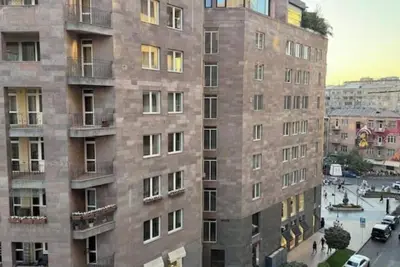 Image de Sweet Home 1-bedroom apartment on Northern ave