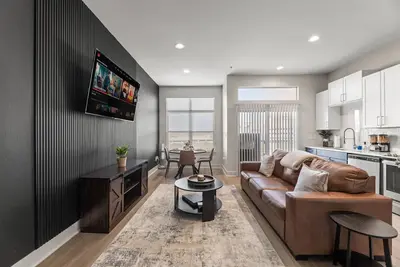 Image de Luxury Skyline Escape / Fifa Wc / King Bed / Free Parking / Dt View / Sauna