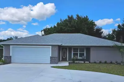 Image de Julian's Flat- So close to Wec, Obs, Fast, & Hits! On W Hwy 40!