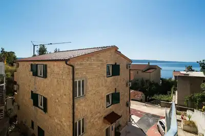 Image de Charmant appartement d'une chambre à Omis