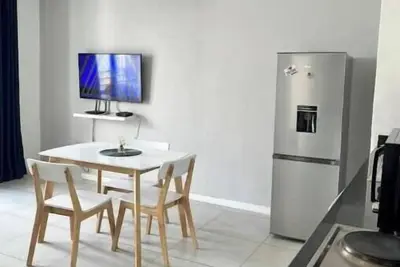 Dmn City Junction Apartment