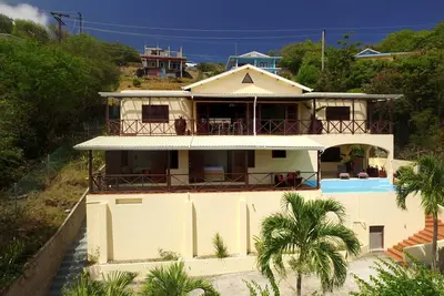 Image de Escape to Paradise in Bequia – Your Private Island Villa Await